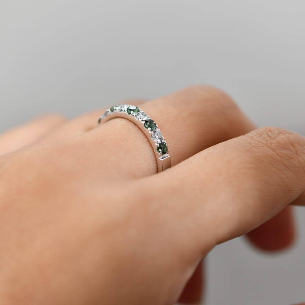 Erica Petite Ring